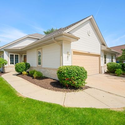 2744 Sandra Ln, Waukesha, WI 53188