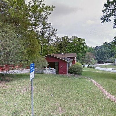 2749 Old Farm Rd, Atlanta, GA 30349