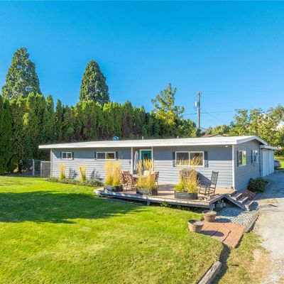 275 Wells Ave, Manson, WA 98831