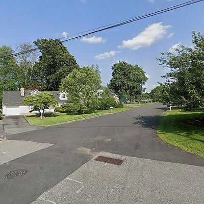 28 Edgewater Dr, Denville, NJ 07834