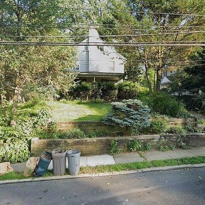 281 Bickley Rd, Glenside, PA 19038