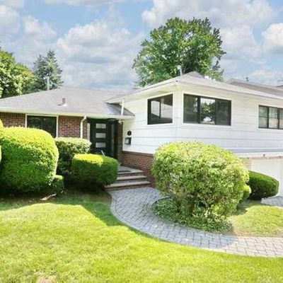 282 Poplar Ave, Hackensack, NJ 07601