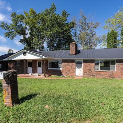 284 John Deere Rd, Harrogate, TN 37752