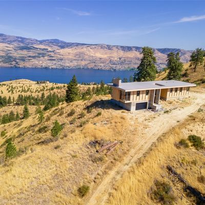 288 Hawks Ridge Rd, Chelan, WA 98816