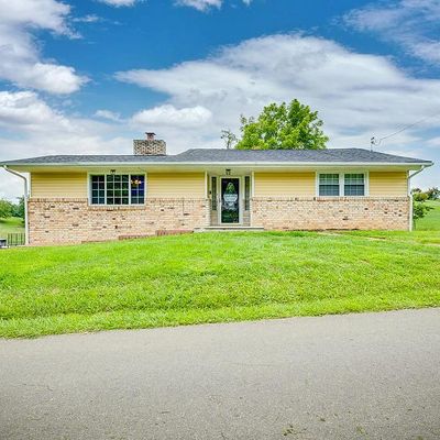 33298 Seven Springs Rd, Glade Spring, VA 24340