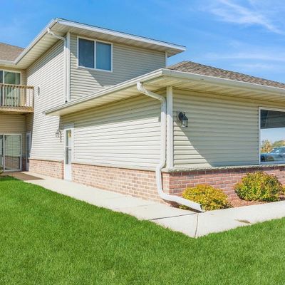 334 Brookside Dr, Unit 7, Mayville, WI 53050