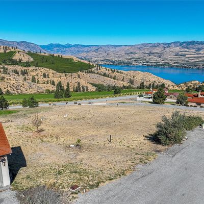 334 Paintbrush Rd, Chelan, WA 98816