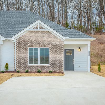 335 Ne Bellingham Dr, Cleveland, TN 37312