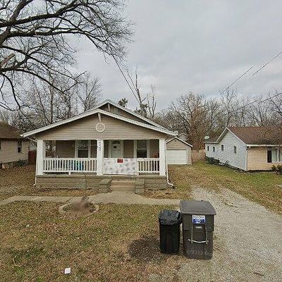 335 W Fryer Ave, Charleston, IL 61920