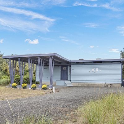 343 Sand Dune Ave Nw, Ocean Shores, WA 98569