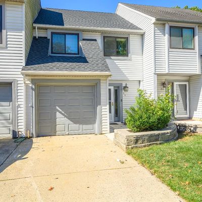 35 Lexington Cir, Matawan, NJ 07747