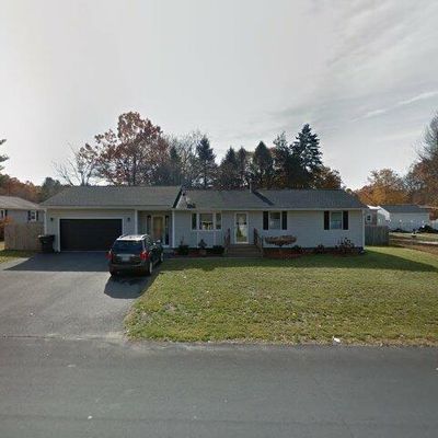 35 Tabor Rd, Enfield, CT 06082