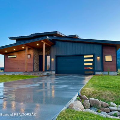 352 Aster Loop, Alpine, WY 83128