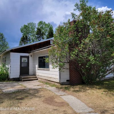 352 N Tyler Ave, Pinedale, WY 82941