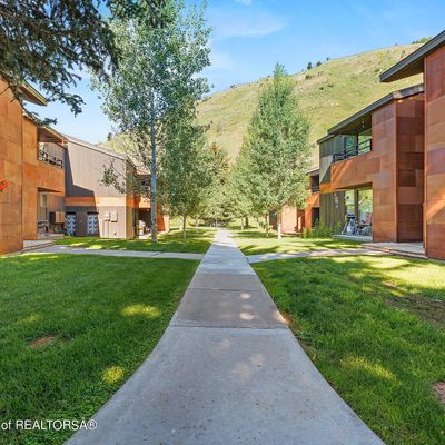 355 W Deloney Avenue, Jackson, WY 83001