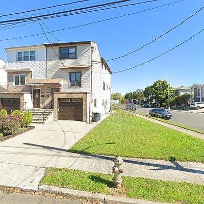 359 Fairbanks Ave, Staten Island, NY 10306