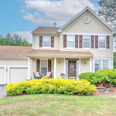 36 Danella Way, Howell, NJ 07731