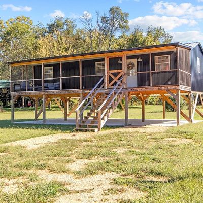 36 Happy Camper Lane, Lobelville, TN 37097