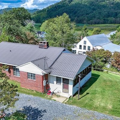 3606 Highway 194 S Valle Crucis Road, Sugar Grove, NC 28679