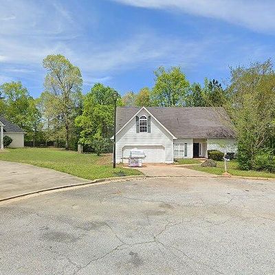 3652 Broad River Ct, Ellenwood, GA 30294