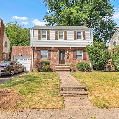 366 Whitelaw Pl, Teaneck, NJ 07666