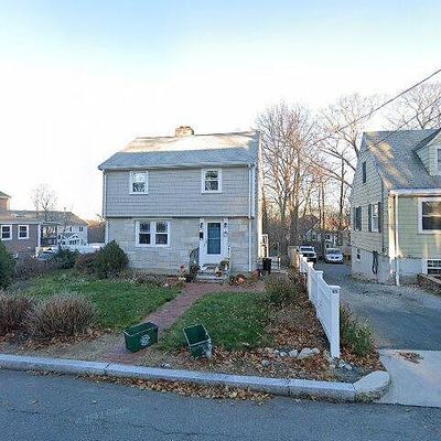 37 Beacon St, Melrose, MA 02176