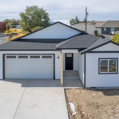 37 S Fir Street, Soap Lake, WA 98851