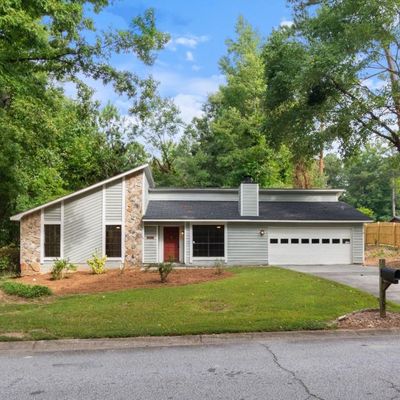 3705 Winterberry Ln, Snellville, GA 30039