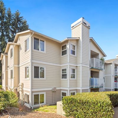 3715 S 182nd Street, Seatac, WA 98188