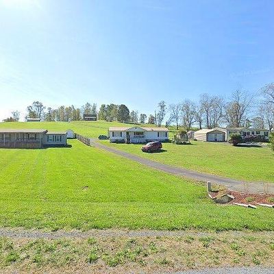 3132 Whitetop Rd, Chilhowie, VA 24319