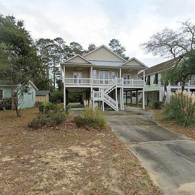 316 Ne 49th Street Oak Island, Island, NC 28465