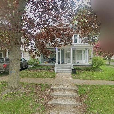 319 Warren Ave, Charlotte, MI 48813