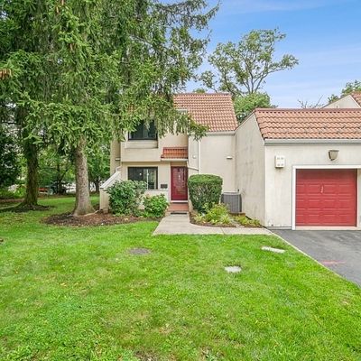 32 Cerone Ct, West Orange, NJ 07052