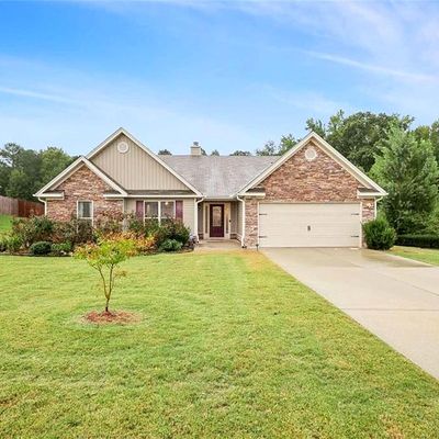 320 Thoroughbred Trl, Monroe, GA 30655