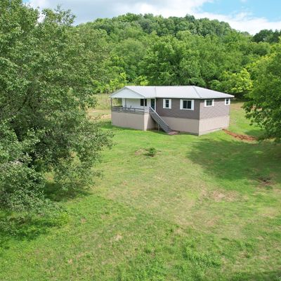 3209 Tight Bark Hollow Rd, Petersburg, TN 37144