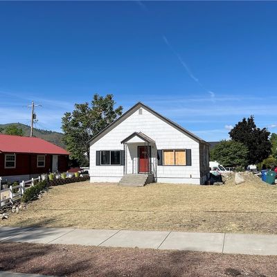 321 N Sanders St, Chelan, WA 98816