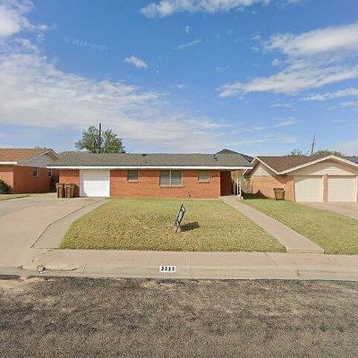 3225 Drexel Ave, Big Spring, TX 79720