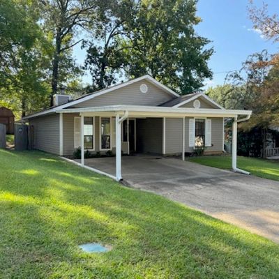 323 Cedarbrook Dr, Monroe, LA 71203