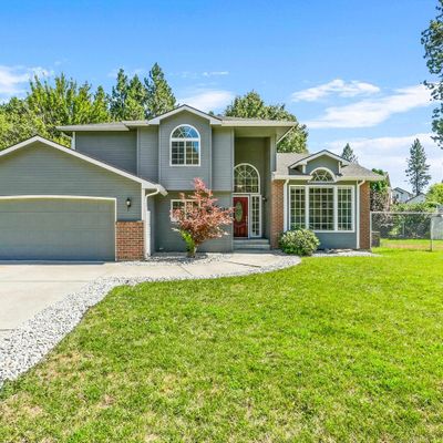 326 E Piper Glen Ct, Colbert, WA 99005