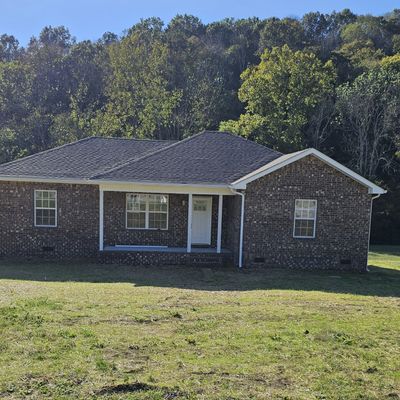 4020 Hartsville Rd, Lafayette, TN 37083