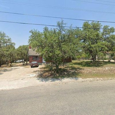 404 N Walnut Way, Boerne, TX 78006