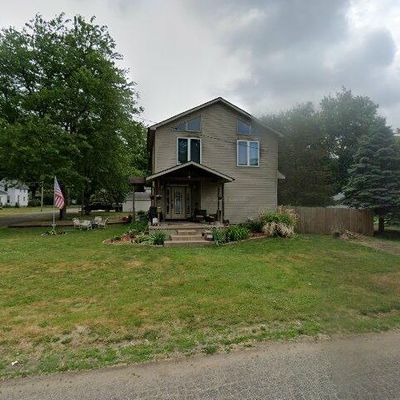 404 S Williams St, Bellevue, MI 49021