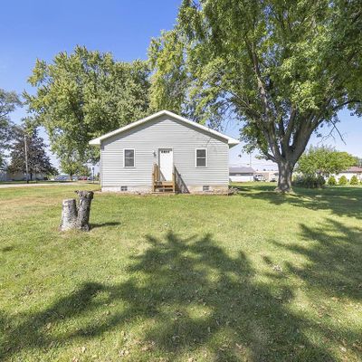 405 Birch St, Omro, WI 54963