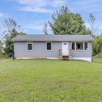 4057 Lylewood Rd, Woodlawn, TN 37191