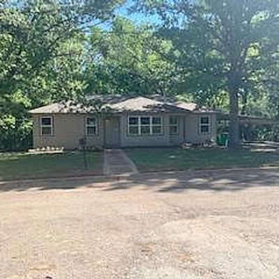 406 4 Th St, Palestine, TX 75803