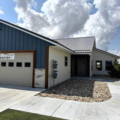 406 Walnut Court East, Unit 10 B, Saratoga, WY 82331