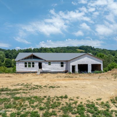 4120 Highway 131, Washburn, TN 37888