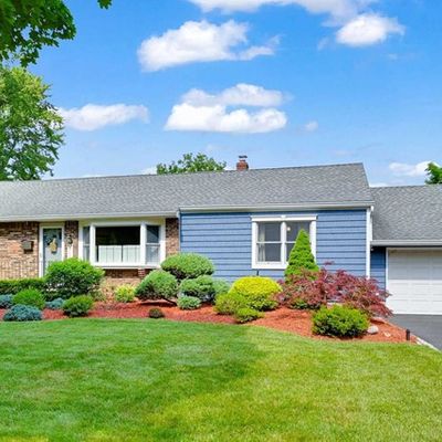 415 Bailey Rd, Paramus, NJ 07652