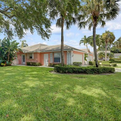 4170 Royal Oak Dr, Palm Beach Gardens, FL 33410