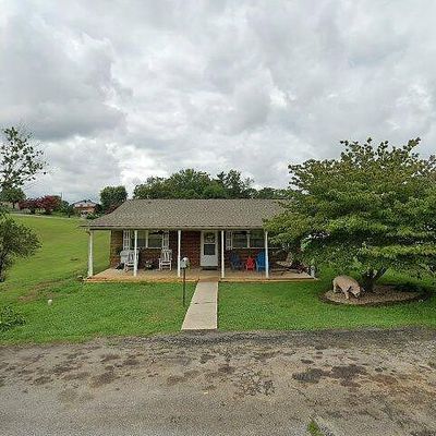 419 9 Th St, Newport, TN 37821